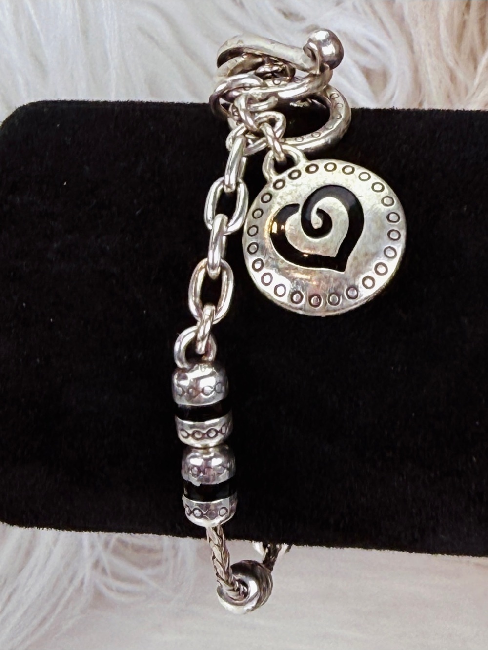 Beautiful vintage, Brighton toggle Silvertone bracelet